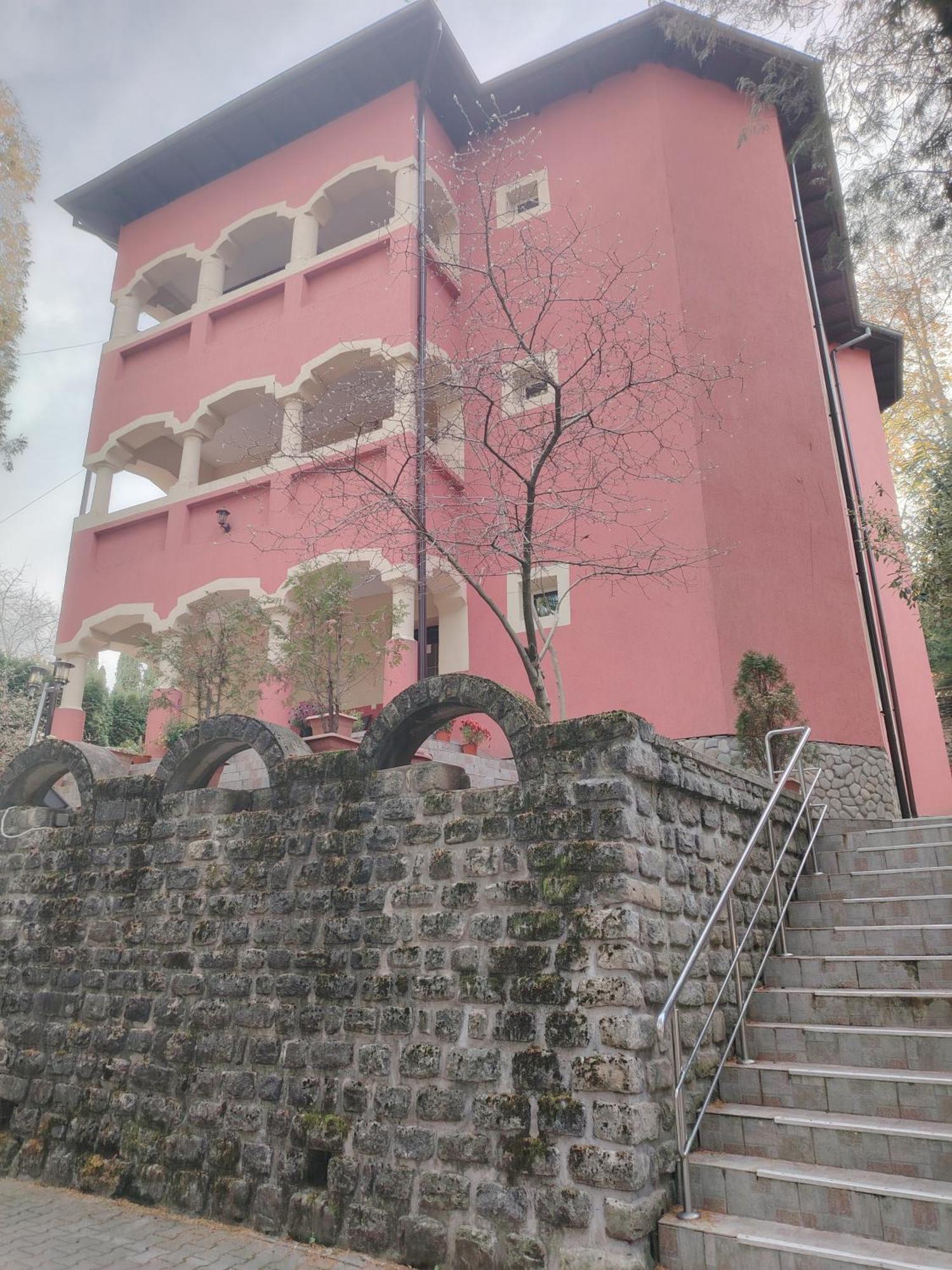 فيلا Casa Rosa Băile Olăneşti الغرفة الصورة